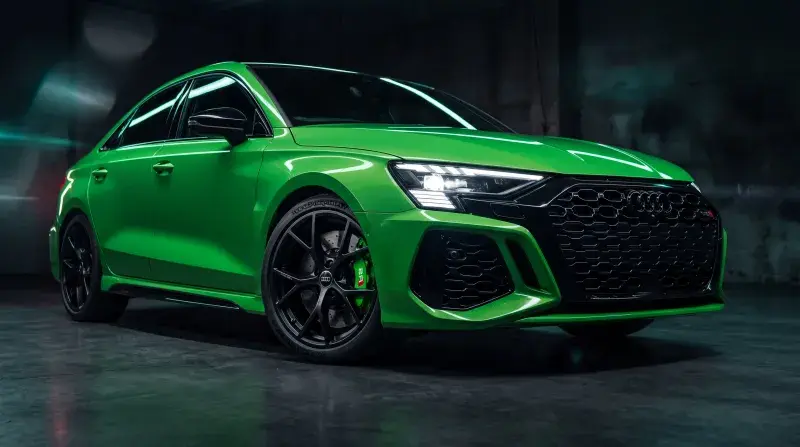Audi RS3 Limousine mieten Bochum